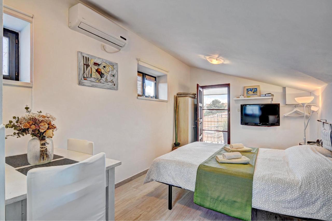 Apartments Babic Fazana Luaran gambar