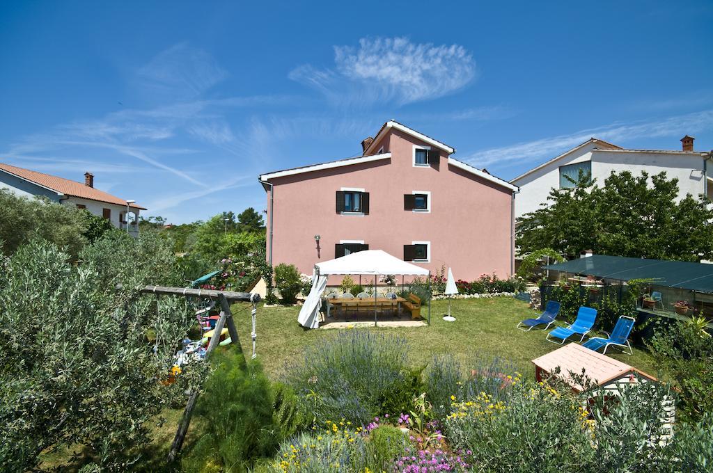 Apartments Babic Fazana Luaran gambar